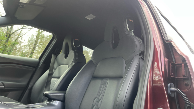 Nissan Juke 1.0 DiG-T 114 Tekna 5dr DCT Petrol Hatchback